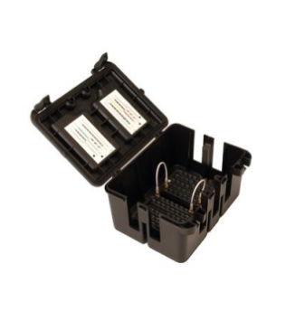 124/01/02 Rubbolite junction box (250 spade terminals)