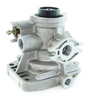 CF352197 Fruehauf emergency relay valve (5 port-dual circuit)