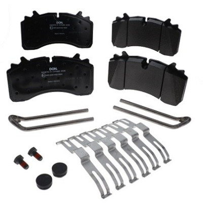 09291074 Gigant-SAF brake pad set (with fittings)